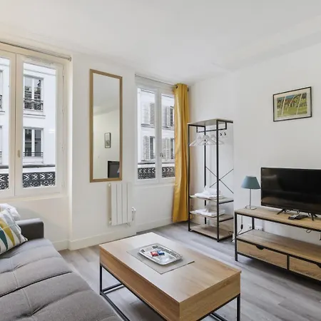 513 Marie - Superbe A Paris